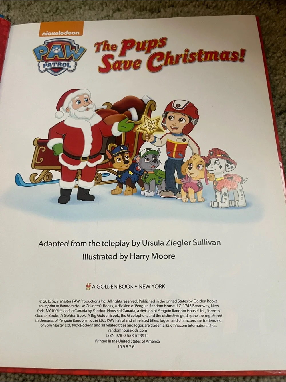 Nickelodeon PAW Patrol The Pups Save Christmas! - Red Holiday Kids Book